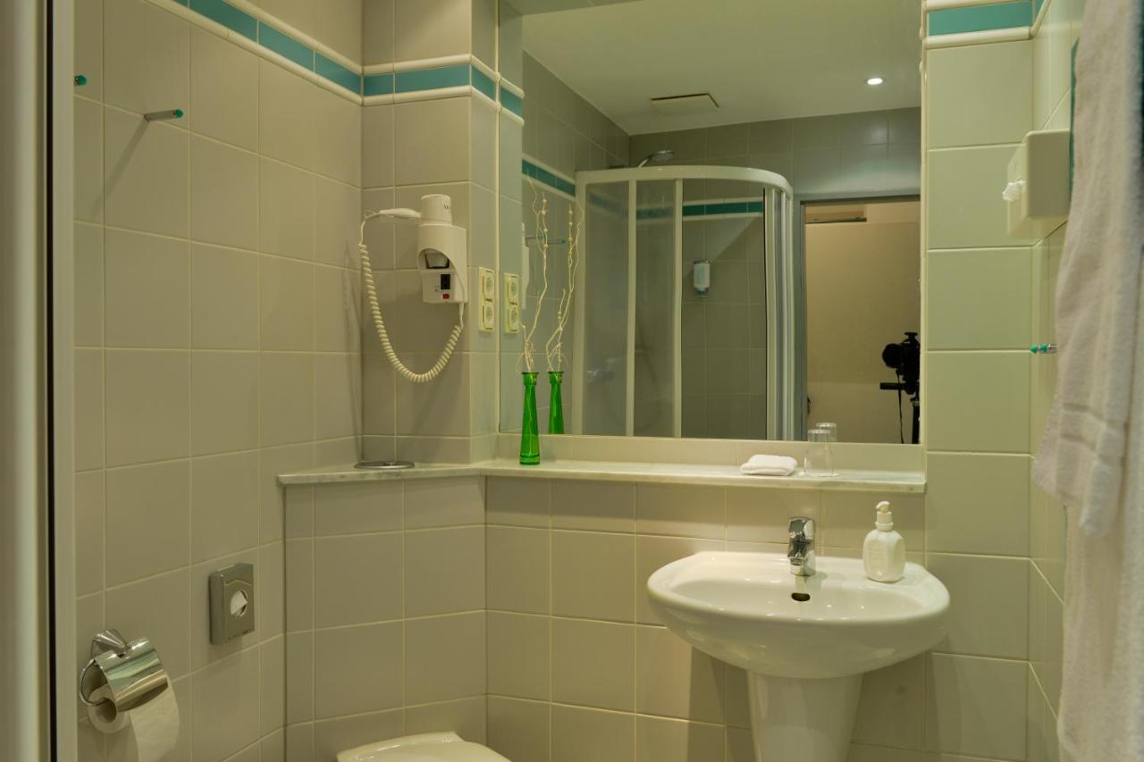 Hotel Spiegel Cologne Luaran gambar